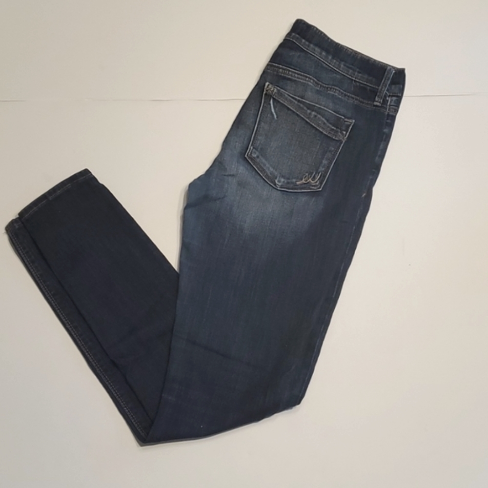 Express Jeans Distressed Midrise Legging